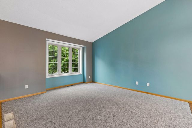 680 Lois Lane, Lino Lakes, MN 55014
