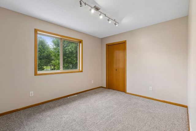 680 Lois Lane, Lino Lakes, MN 55014