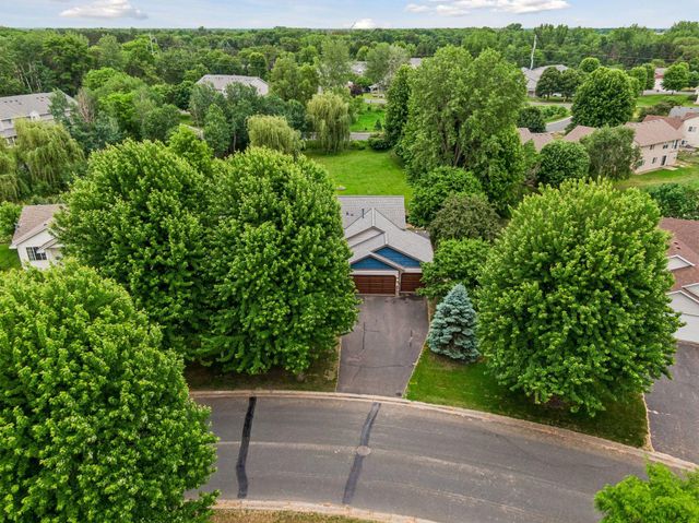 680 Lois Lane, Lino Lakes, MN 55014