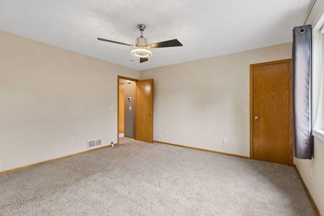 680 Lois Lane, Lino Lakes, MN 55014