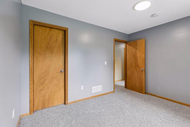 680 Lois Lane, Lino Lakes, MN 55014
