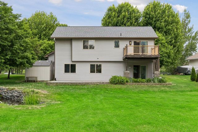 680 Lois Lane, Lino Lakes, MN 55014