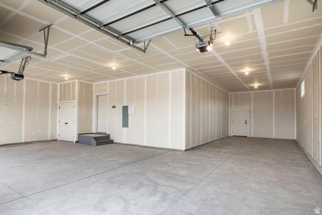 2508 W 3000 N, Farr West, UT 84404