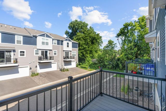 7614 Connie Lane, Inver Grove Heights, MN 55076