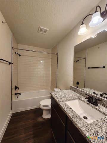 324 Untermaier Drive, New Braunfels, TX 78130