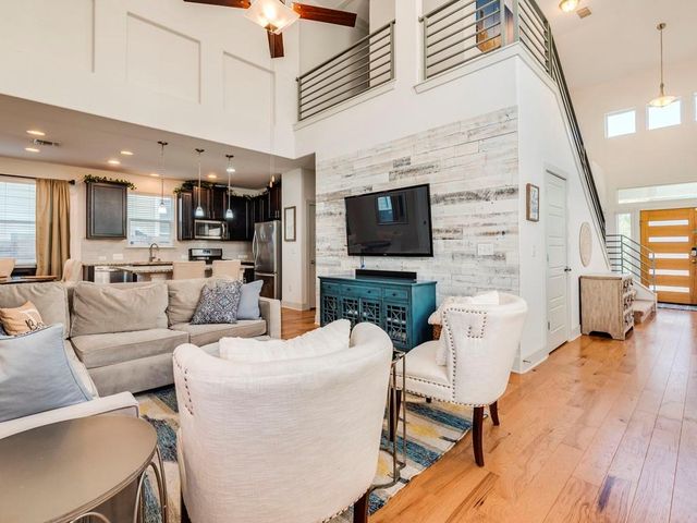 2307 Capulet ST, Austin, TX 78741