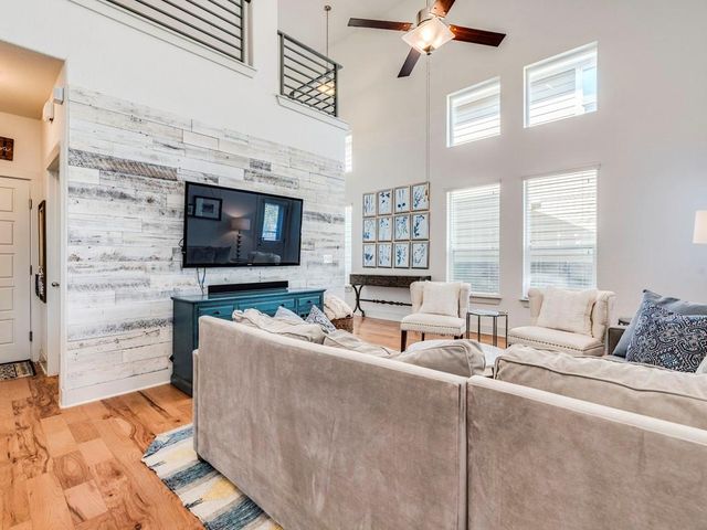 2307 Capulet ST, Austin, TX 78741