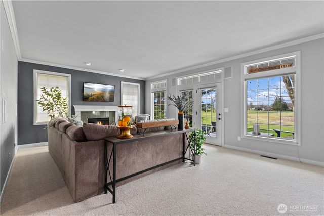 449 Island Green Way, Lynden, WA 98264