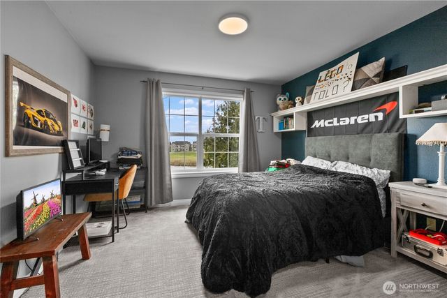 449 Island Green Way, Lynden, WA 98264