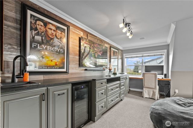 449 Island Green Way, Lynden, WA 98264