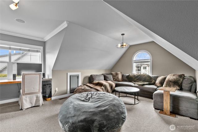 449 Island Green Way, Lynden, WA 98264