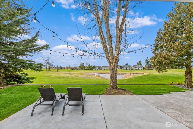 449 Island Green Way, Lynden, WA 98264