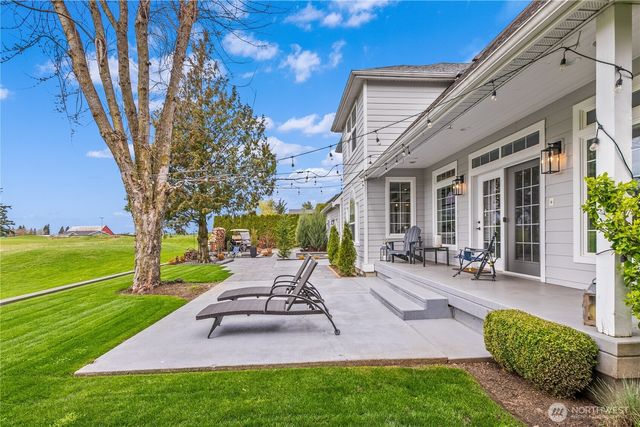 449 Island Green Way, Lynden, WA 98264