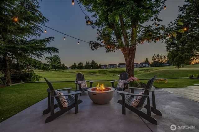 449 Island Green Way, Lynden, WA 98264