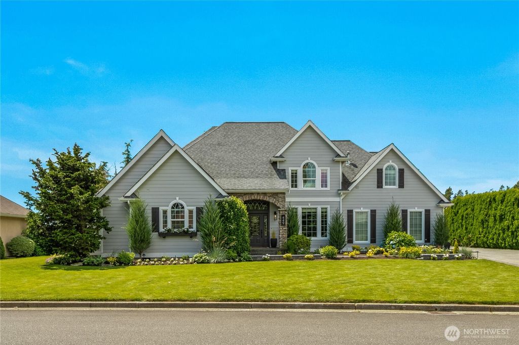 449 Island Green Way, Lynden, WA 98264