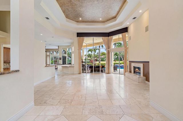 8412 Egret Meadow Lane, West Palm Beach, FL 33412