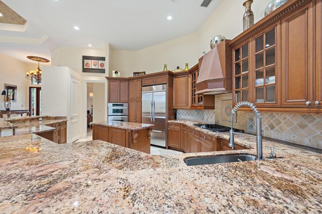 8412 Egret Meadow Lane, West Palm Beach, FL 33412