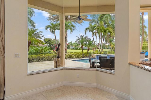 8412 Egret Meadow Lane, West Palm Beach, FL 33412