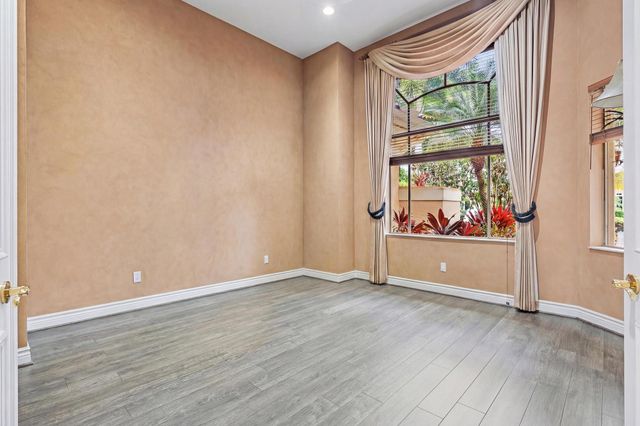 8412 Egret Meadow Lane, West Palm Beach, FL 33412