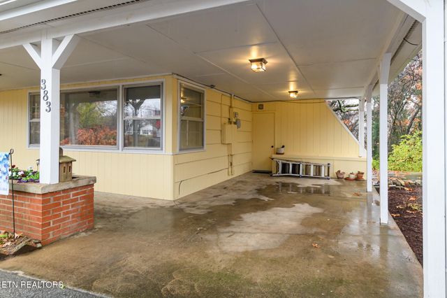 383 East Drive, Oak Ridge, TN 37830