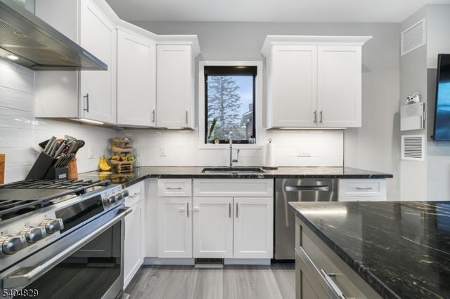 71 Witte Rd, West Milford Twp., NJ 07421