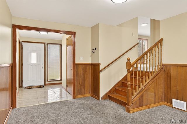 43 Paula Drive, Cheektowaga, NY 14225