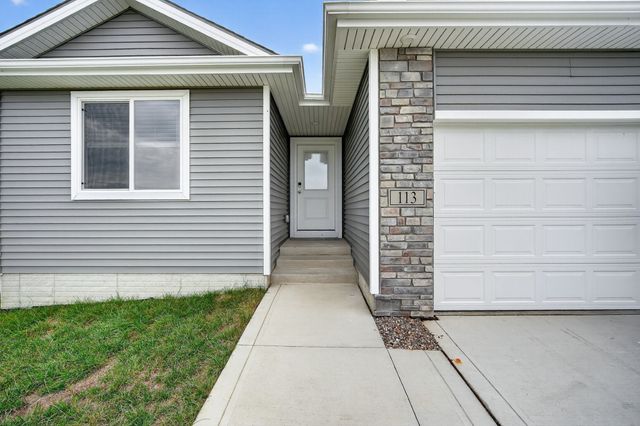 113 S Walnut Drive, Norwalk, IA 50211