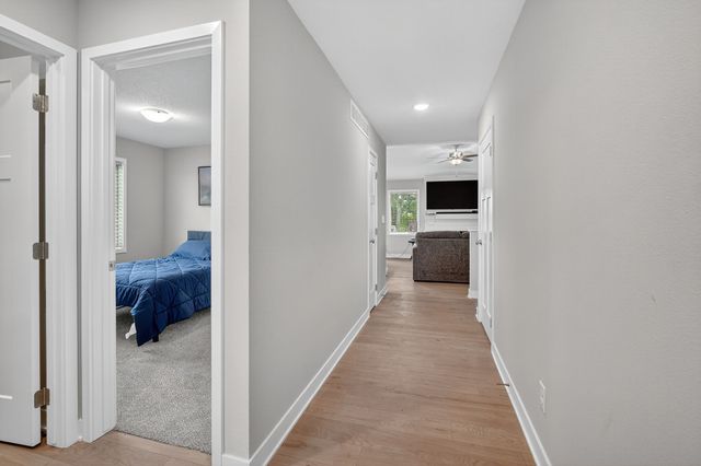 113 S Walnut Drive, Norwalk, IA 50211