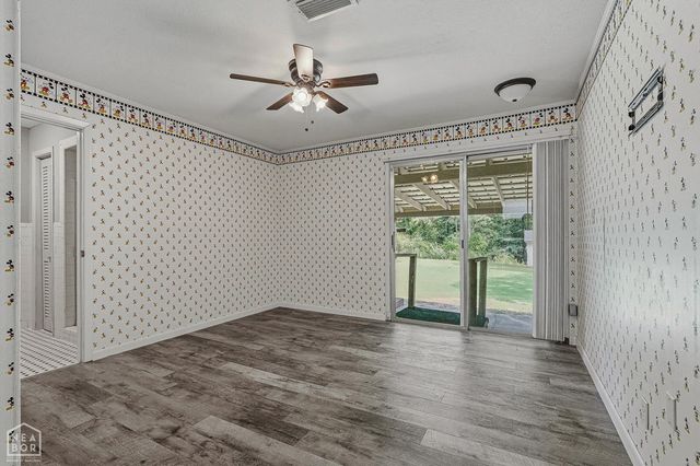 100 Holmes Road, Jonesboro, AR 72405