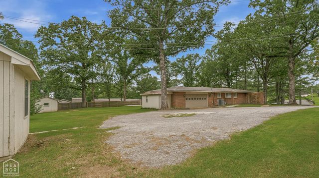 100 Holmes Road, Jonesboro, AR 72405