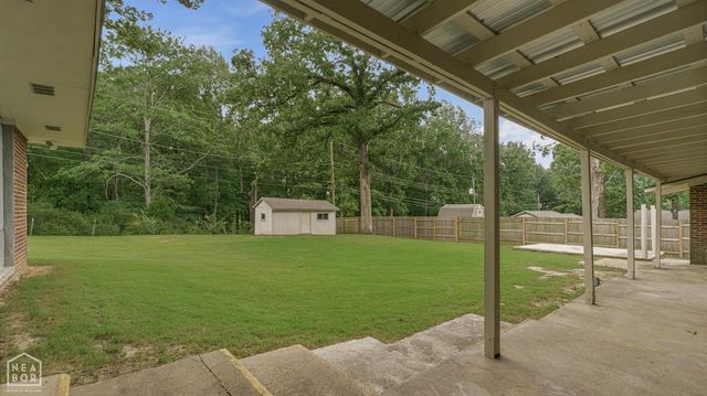 100 Holmes Road, Jonesboro, AR 72405