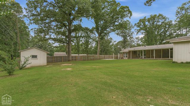 100 Holmes Road, Jonesboro, AR 72405
