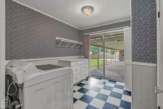 100 Holmes Road, Jonesboro, AR 72405