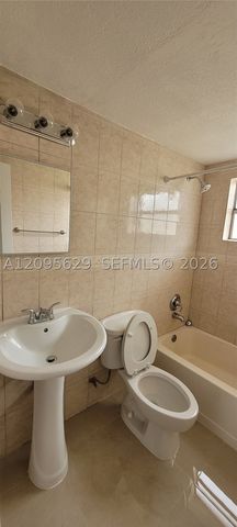 7101 SW 89th Ct 101, Miami, FL 33173