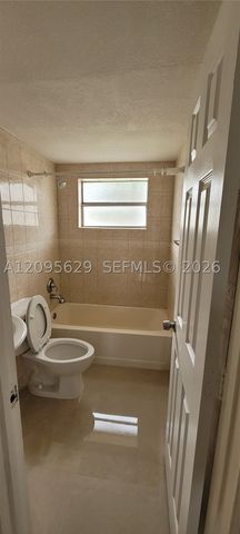 7101 SW 89th Ct 101, Miami, FL 33173
