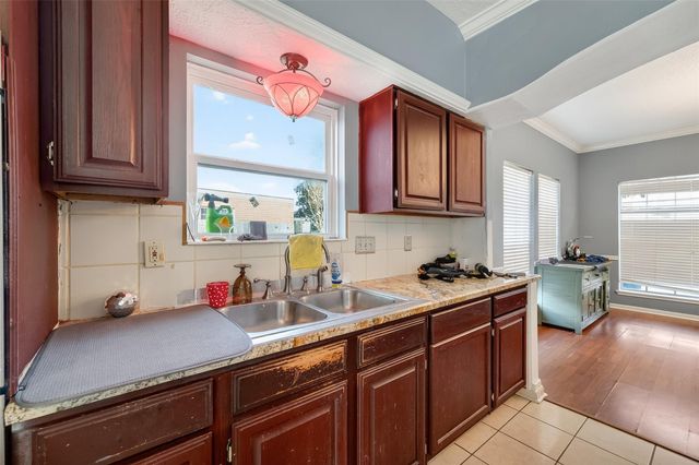 8207 Ryan Park Drive, Houston, TX 77095