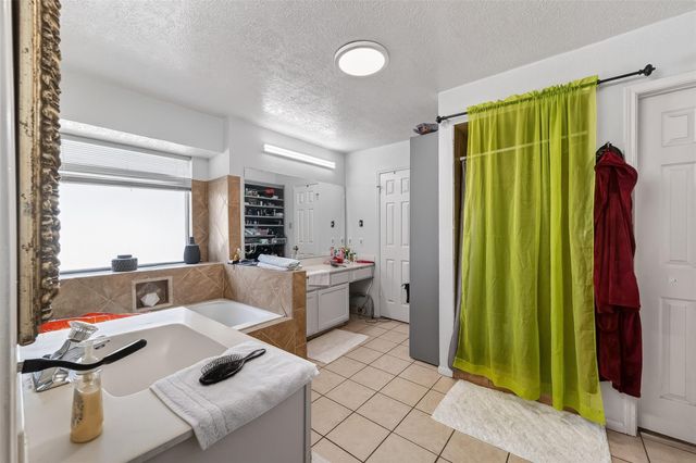 8207 Ryan Park Drive, Houston, TX 77095