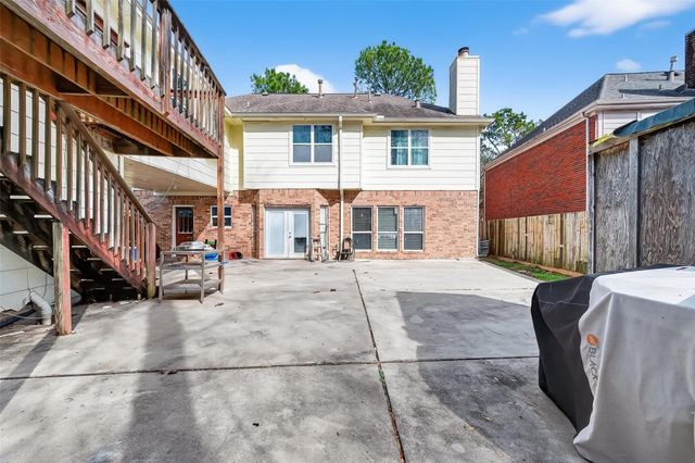 8207 Ryan Park Drive, Houston, TX 77095