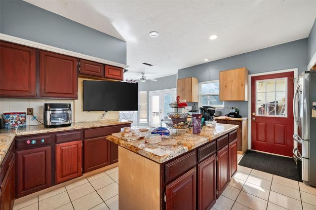 8207 Ryan Park Drive, Houston, TX 77095