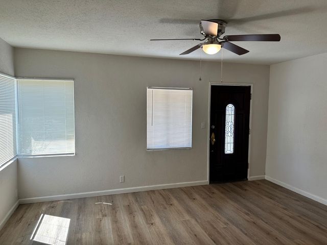 539 E Mendocino Ave, Stockton, CA 95204