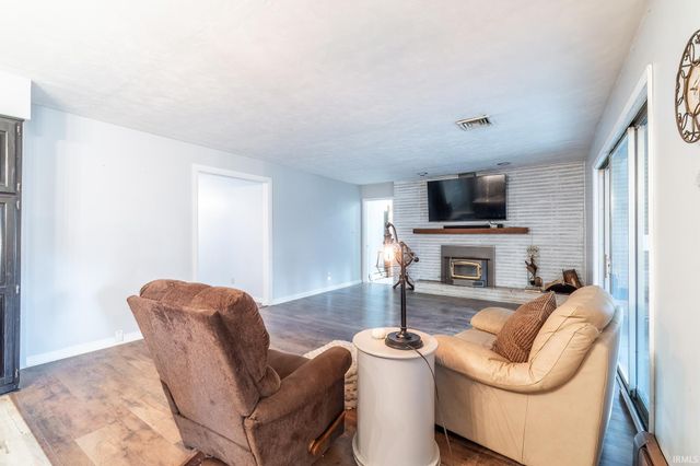 7212 Kercheval Drive, Fort Wayne, IN 46815