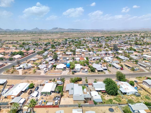 3825 W ROSE GARDEN Lane, Glendale, AZ 85308