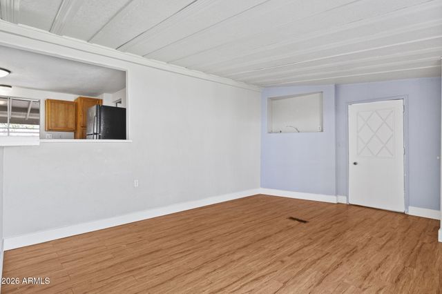 3825 W ROSE GARDEN Lane, Glendale, AZ 85308