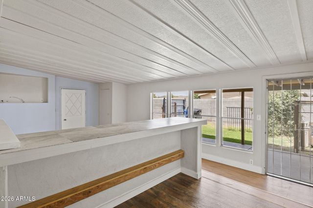 3825 W ROSE GARDEN Lane, Glendale, AZ 85308