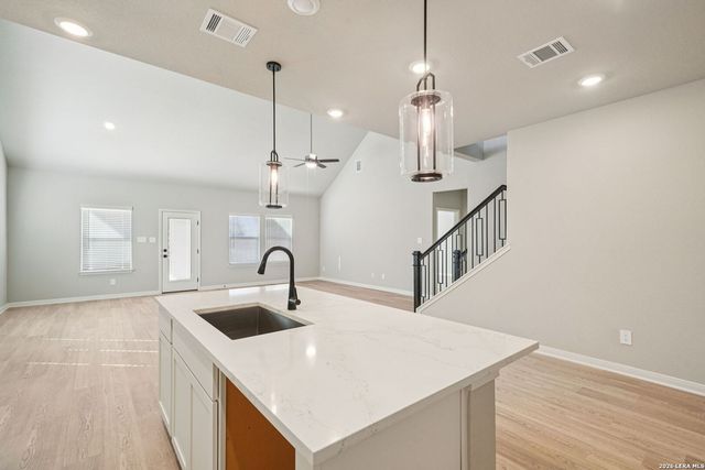 934 Earp Blvd, San Antonio, TX 78260