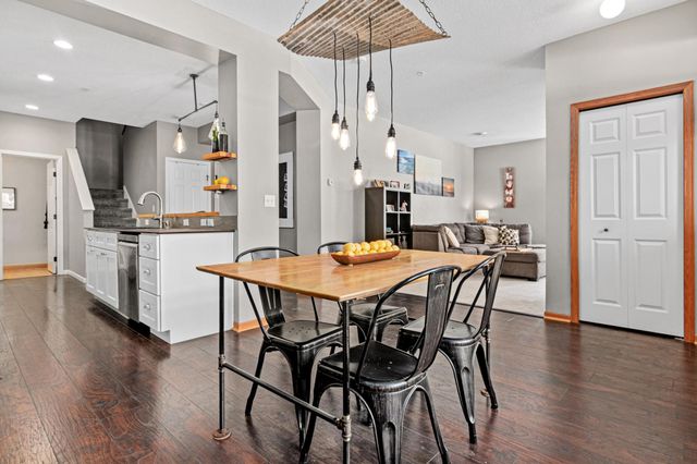 9620 Washington Boulevard 1, Chanhassen, MN 55317