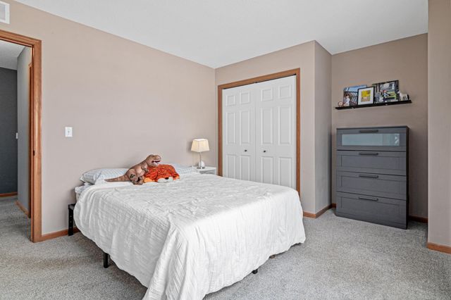 9620 Washington Boulevard 1, Chanhassen, MN 55317