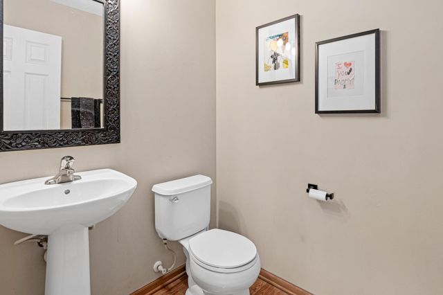 9620 Washington Boulevard 1, Chanhassen, MN 55317