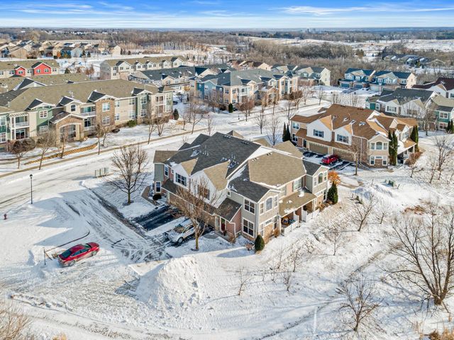 9620 Washington Boulevard 1, Chanhassen, MN 55317