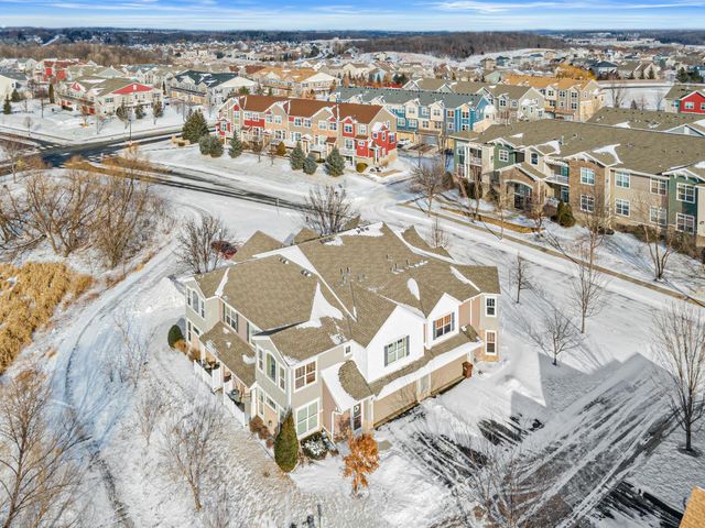 9620 Washington Boulevard 1, Chanhassen, MN 55317